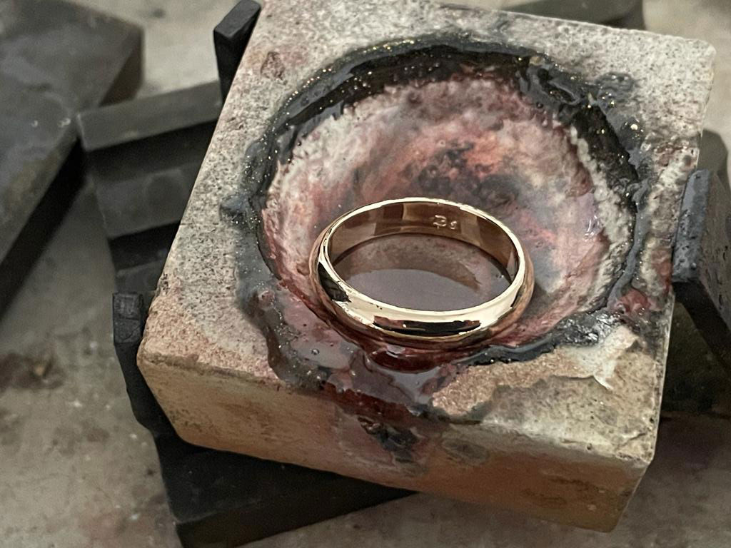 Old 9ct chain made into wedding ring